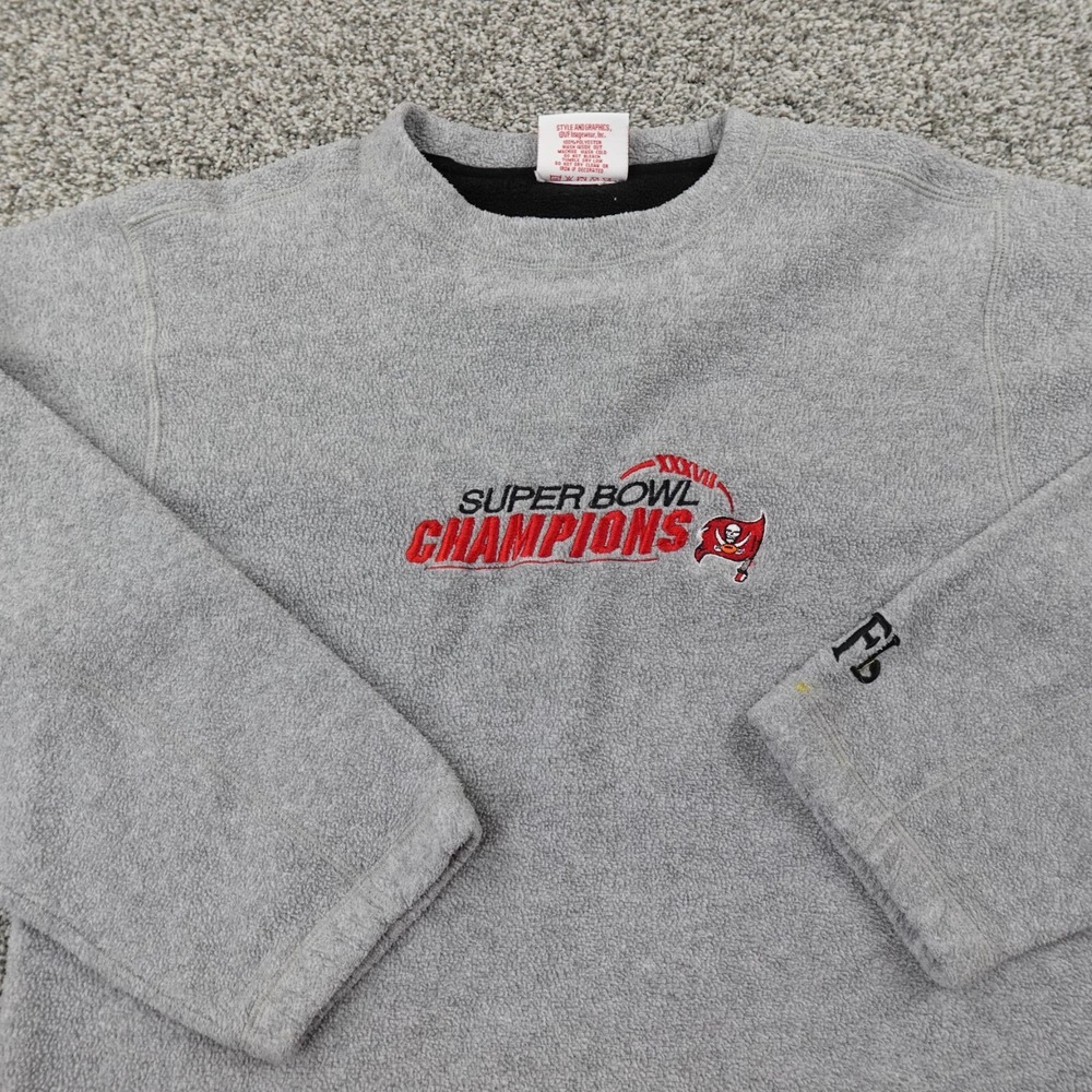 VTG Tampa Bay Buccaneers Sweater Mens M Gray Super Bowl XXXVII NFL Football‎ Y2K